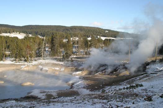 USA WY YellowstoneNP 2004NOV01 MudGeyser 006